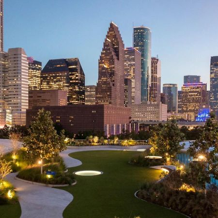 Contemporary Downtown Houston Your Home Base For City Adventures! Exterior photo